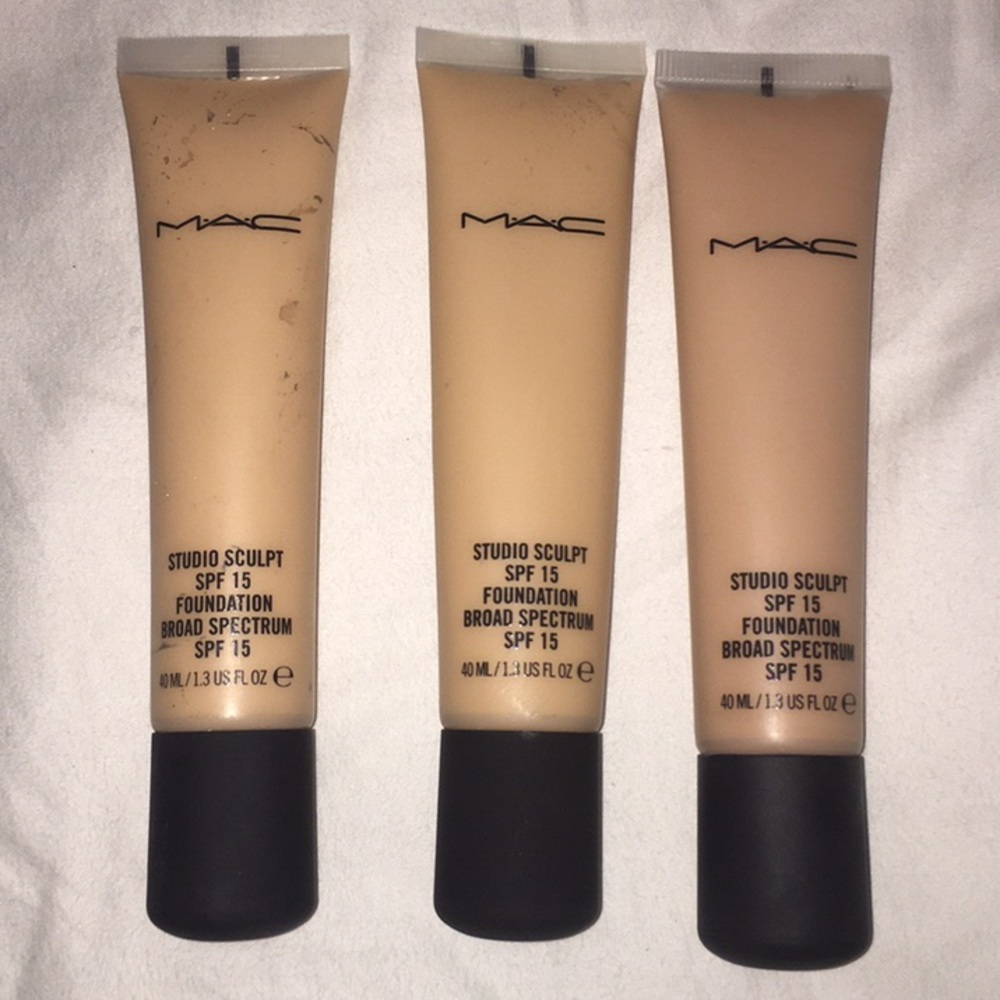 NC20 Mac studio sculpt foundation